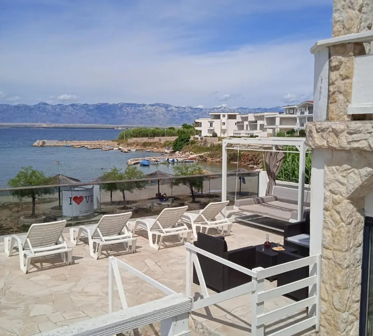 Apartmani Tudek Vir Croacia